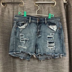 Judy blue cut off jean shorts distressed